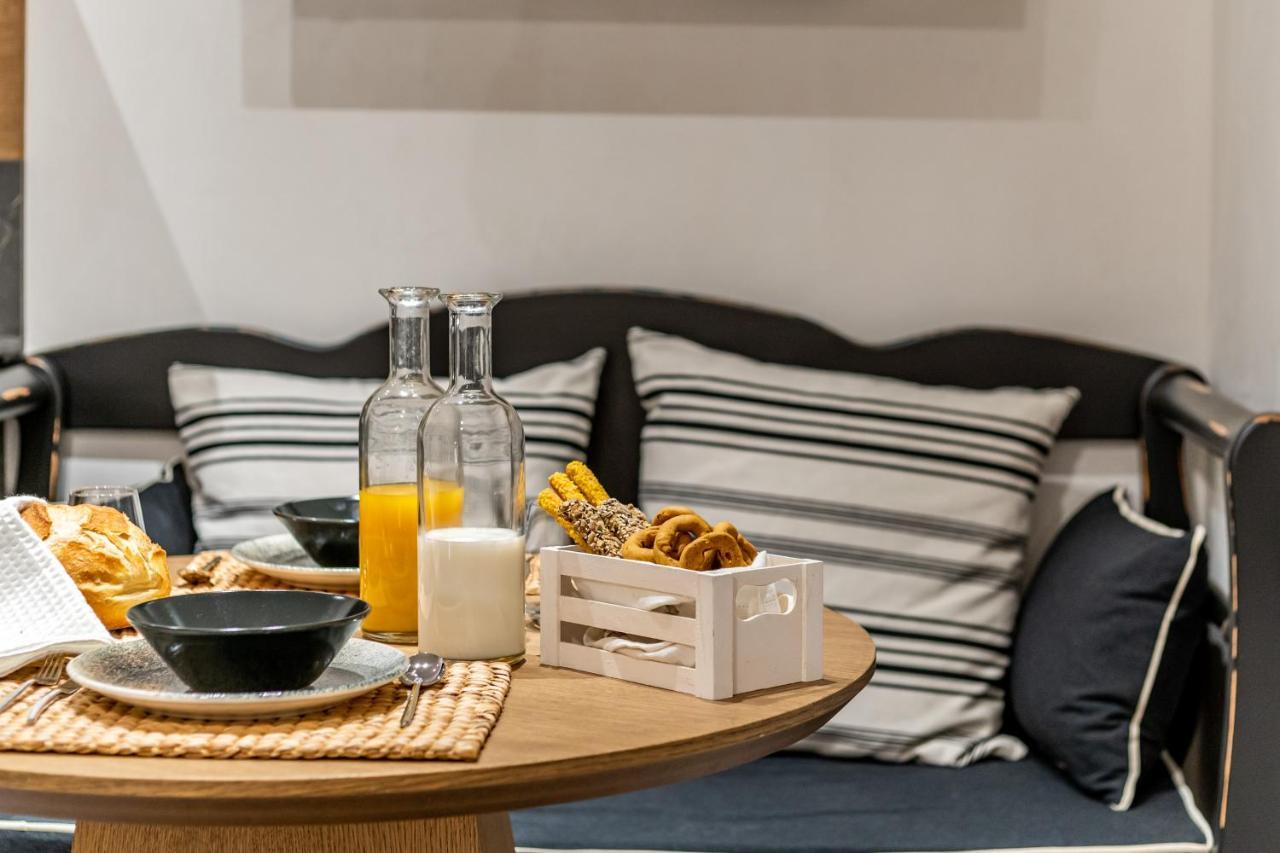 Amer Suites Fira  Eksteriør billede