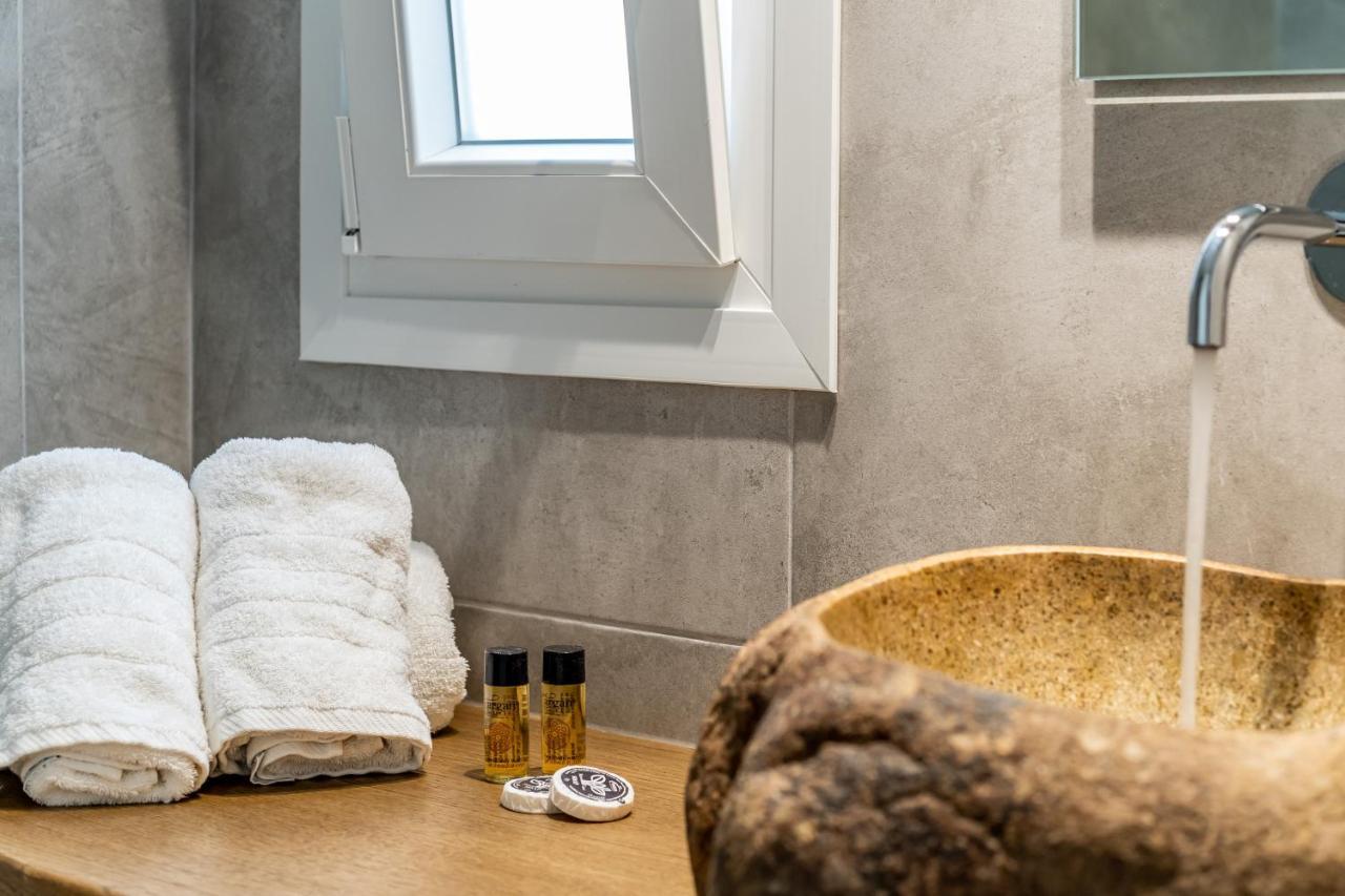 Amer Suites Fira  Eksteriør billede